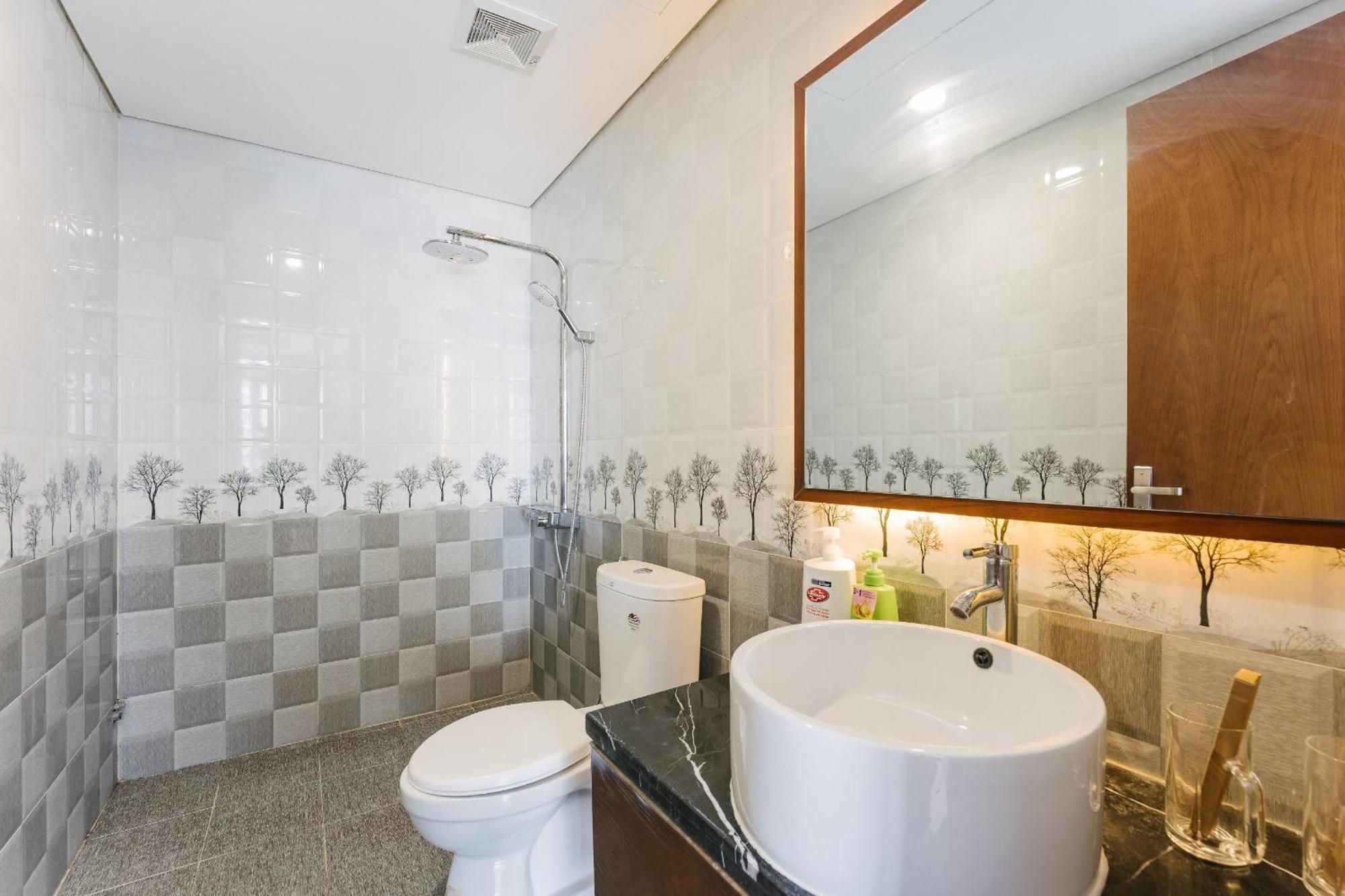 Westlake Homestay Hanoi - D'Le Roi Soleil Szoba fotó